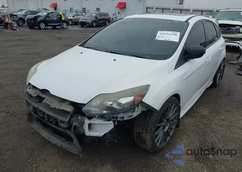 2014 Ford Focus St z USA, uszkodzony, nr VIN 1FADP3L96EL454614